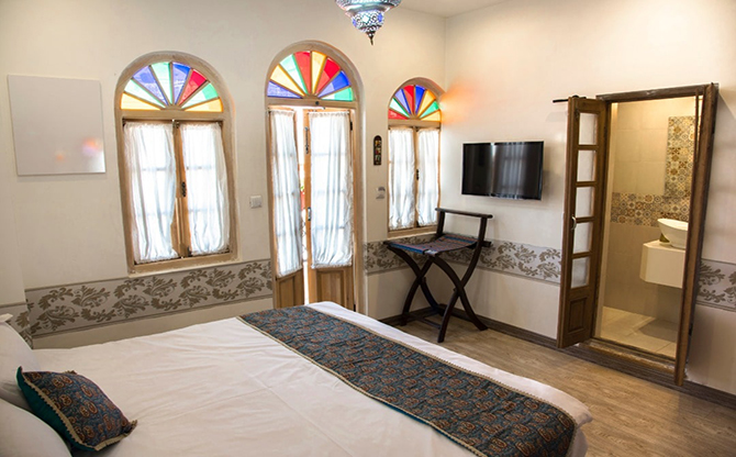 Sonati Tourism Atigh Isfahan