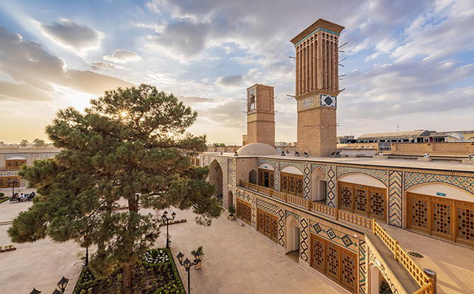 Karvanika Kerman