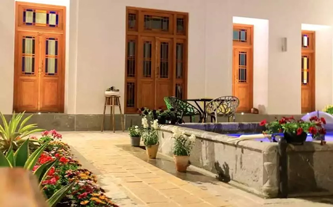 khaneh sedigh Isfahan