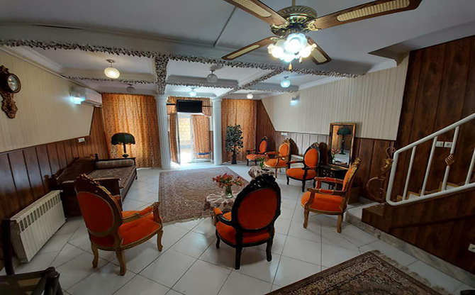 Hakhamaneshian Partak Isfahan